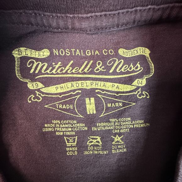 Mitchell & Ness Shawn Kemp “Slam” Cover Basketball Tee — Hardwood Classics - Picture 5 of 6